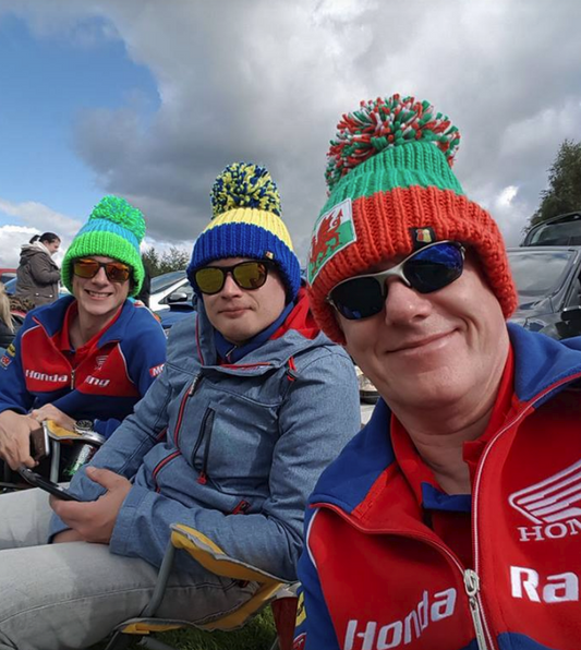 This Week in Pictures 36 | Big Bobble Hats